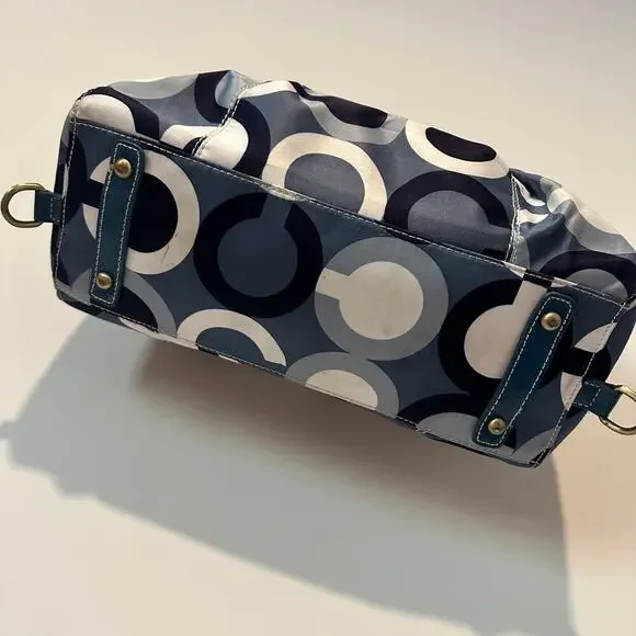 Coach Navy and Cream Satchel - Picture 2 of 14